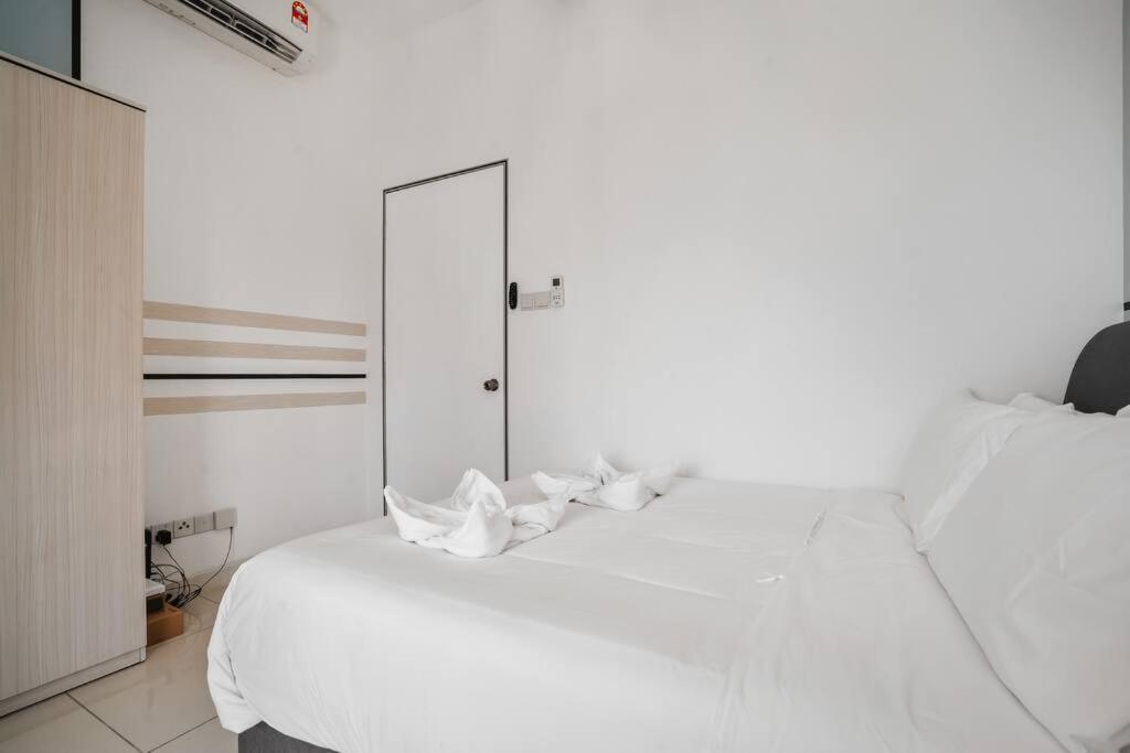 Sleek 3br Near Trx By Rumabnb *