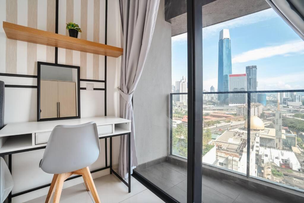 Sleek 3br Near Trx By Rumabnb